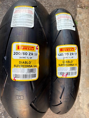 Coppia gomme pirelli - gomme, ducati